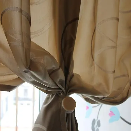 阿尔68迪卡沃尔广场酒店 住宿加早餐酒店 那不勒斯