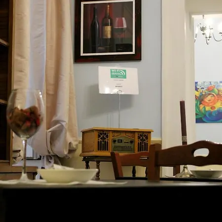 阿尔68迪卡沃尔广场酒店 3*