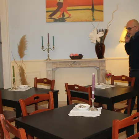 Al 68 Di Piazza Cavour 3*