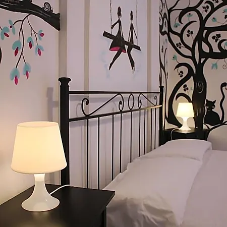 Bed & Breakfast Al 68 Di Piazza Cavour Neapel