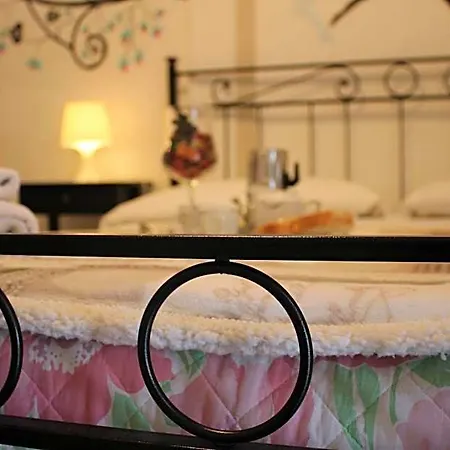 Al 68 Di Piazza Cavour B&B