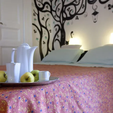 Al 68 Di Piazza Cavour Bed and Breakfast 3*