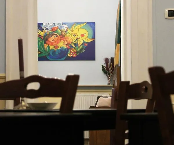 Al 68 Di Piazza Cavour 3* Nápoly