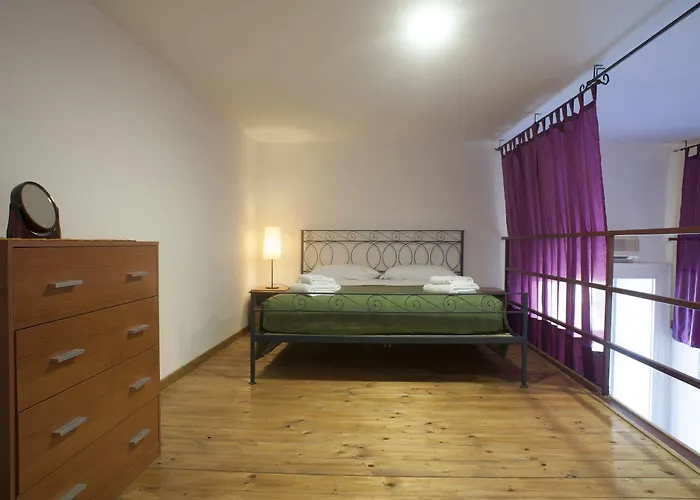 Al 68 Di Piazza Cavour 3*