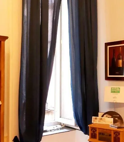 Al 68 Di Piazza Cavour 3* Napoli